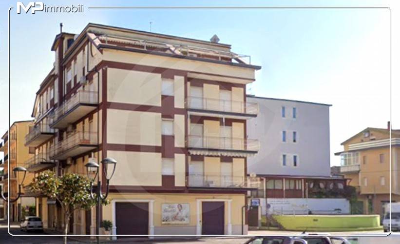 appartamento in vendita a Villapiana in zona Lido