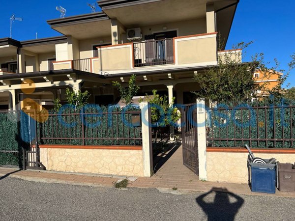 appartamento in vendita a Villapiana in zona Lido
