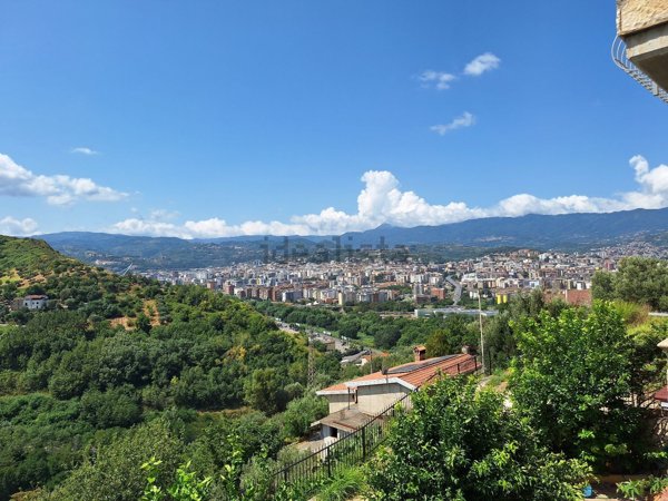 casa indipendente in vendita a Zumpano
