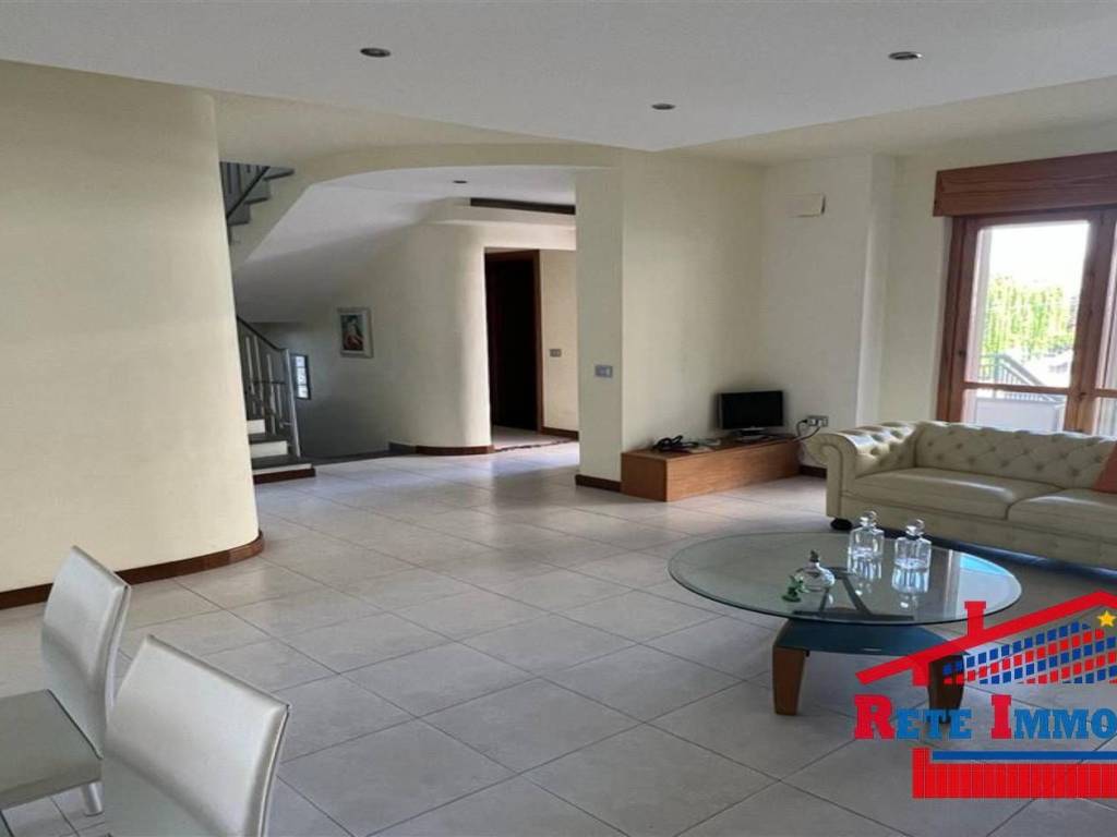 casa indipendente in vendita a Zumpano