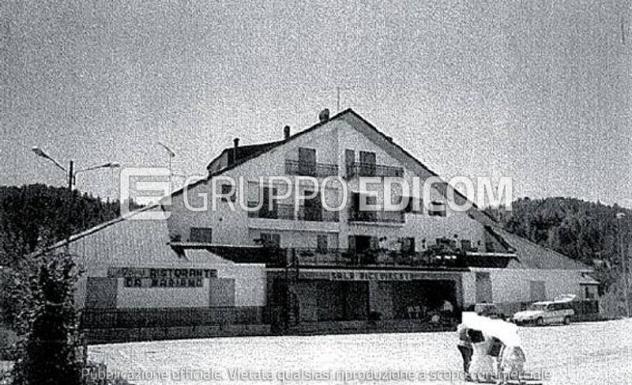negozio in vendita a Casali del Manco in zona Spezzano Piccolo