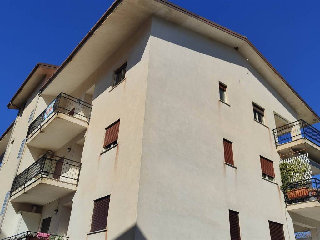 appartamento in vendita a Casali del Manco in zona Serra Pedace