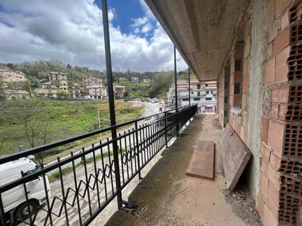 appartamento in vendita a Casali del Manco in zona Spezzano Piccolo