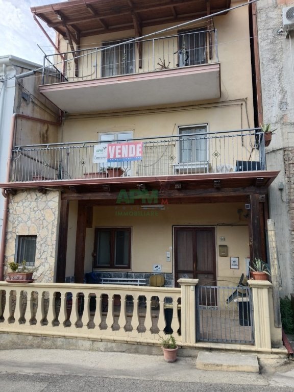 casa indipendente in vendita a Casali del Manco in zona Pedace