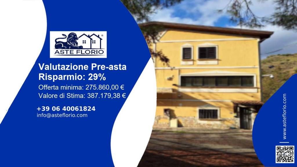 locale commerciale in vendita a Casali del Manco in zona Trenta