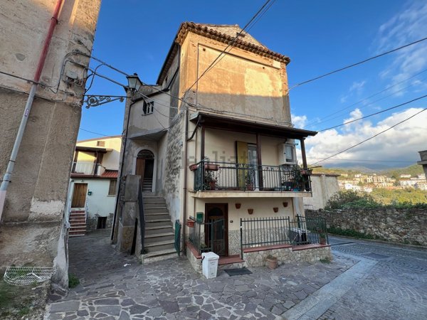 appartamento in vendita a Casali del Manco in zona Casole Bruzio
