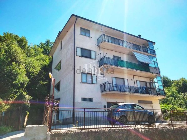 appartamento in vendita a Casali del Manco in zona Spezzano Piccolo