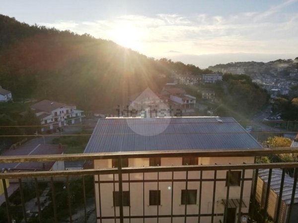 appartamento in vendita a Casali del Manco in zona Spezzano Piccolo