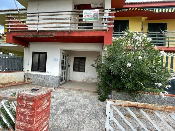casa indipendente in vendita a Corigliano-Rossano in zona Costa