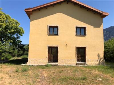 negozio in vendita a Corigliano-Rossano