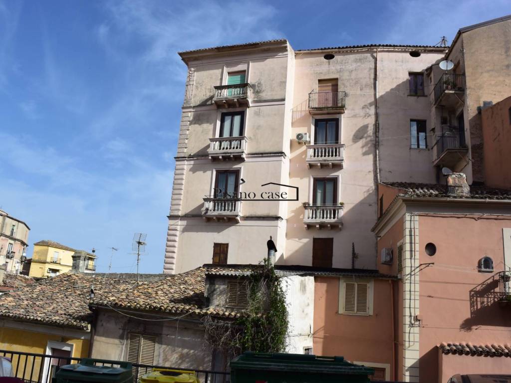 appartamento in vendita a Corigliano-Rossano in zona Corigliano Calabro