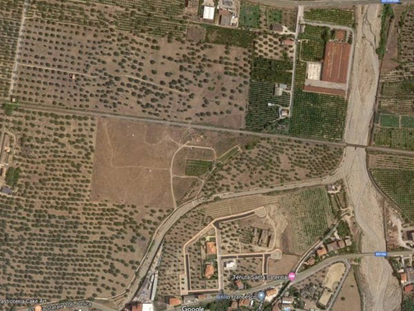 terreno agricolo in vendita a Corigliano-Rossano in zona Rossano
