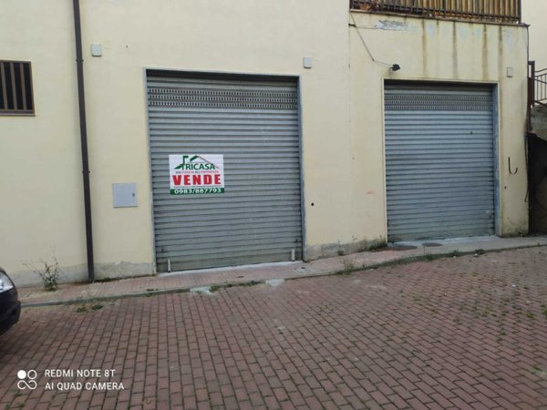 locale di sgombero in vendita a Corigliano-Rossano