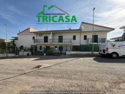 casa indipendente in vendita a Corigliano-Rossano