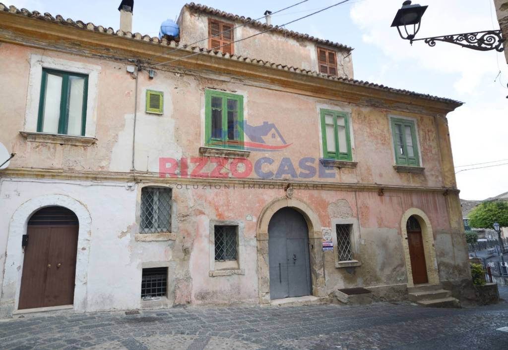 quadrivano in vendita a Corigliano-Rossano in zona Rossano