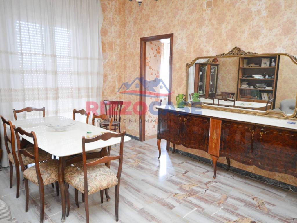 appartamento in vendita a Corigliano-Rossano in zona Rossano