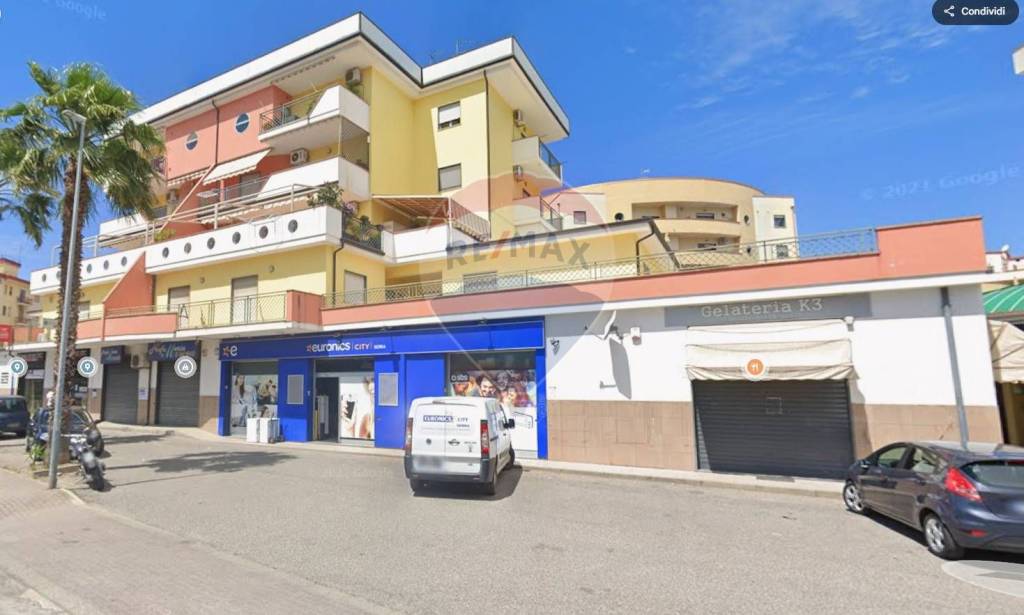 negozio in vendita a Corigliano-Rossano