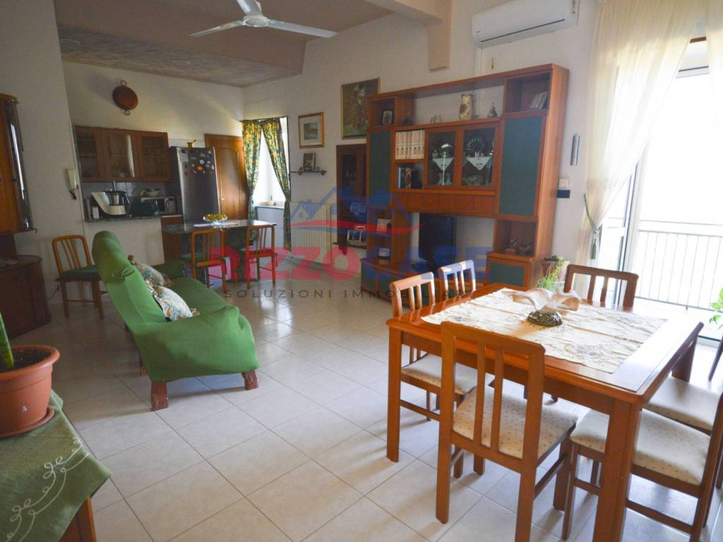 appartamento in vendita a Corigliano-Rossano in zona Rossano
