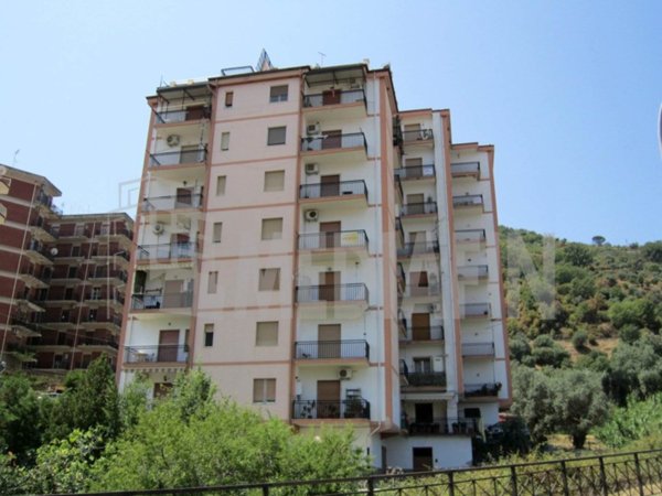 appartamento in vendita a Corigliano-Rossano in zona Rossano