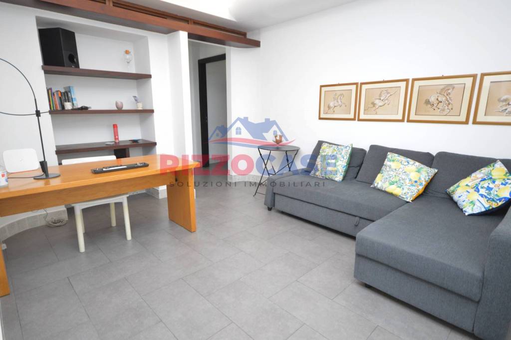 appartamento in vendita a Corigliano-Rossano in zona Rossano