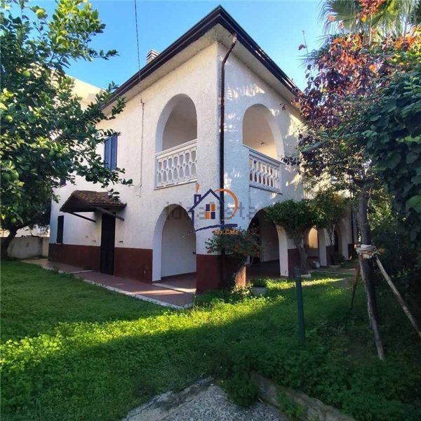 appartamento in vendita a Corigliano-Rossano