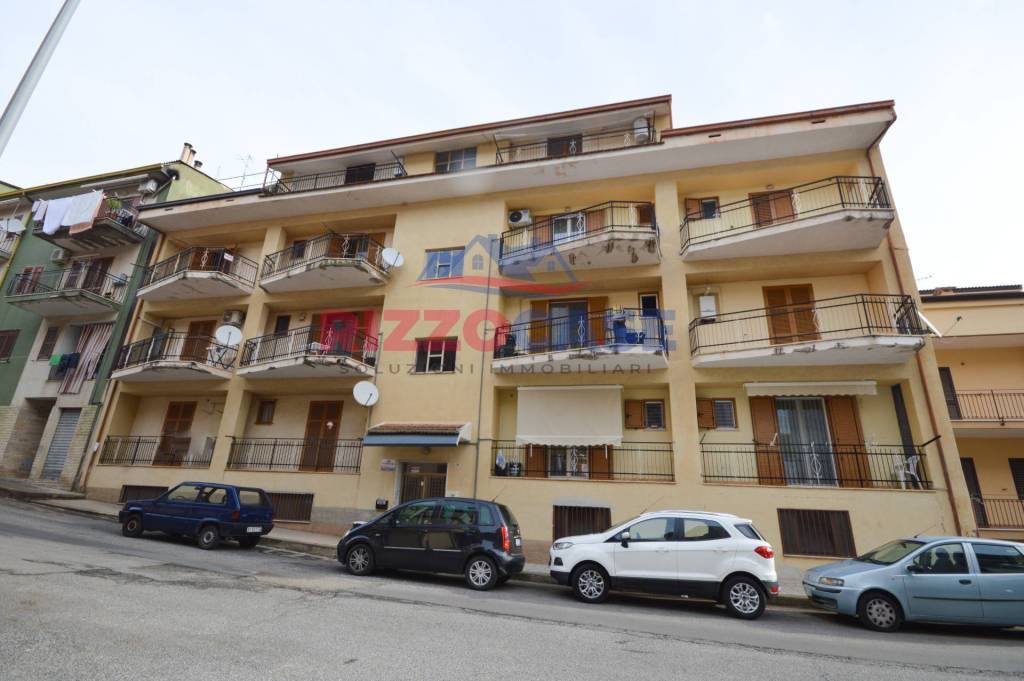 appartamento in vendita a Corigliano-Rossano in zona Rossano