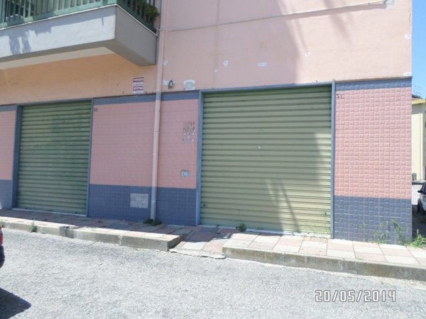 negozio in vendita a Corigliano-Rossano