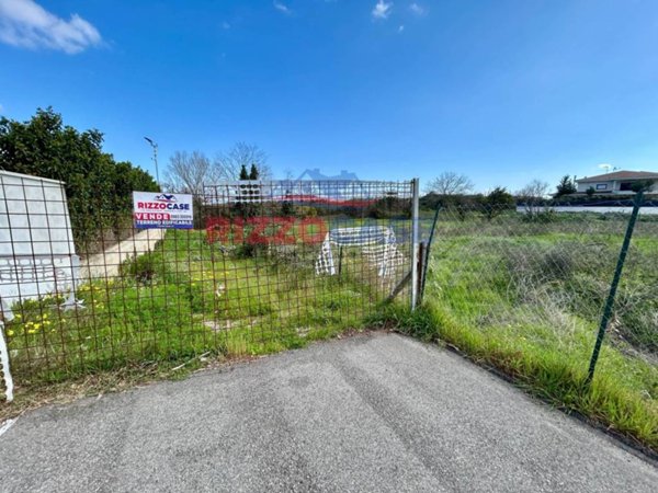 casa indipendente in vendita a Corigliano-Rossano