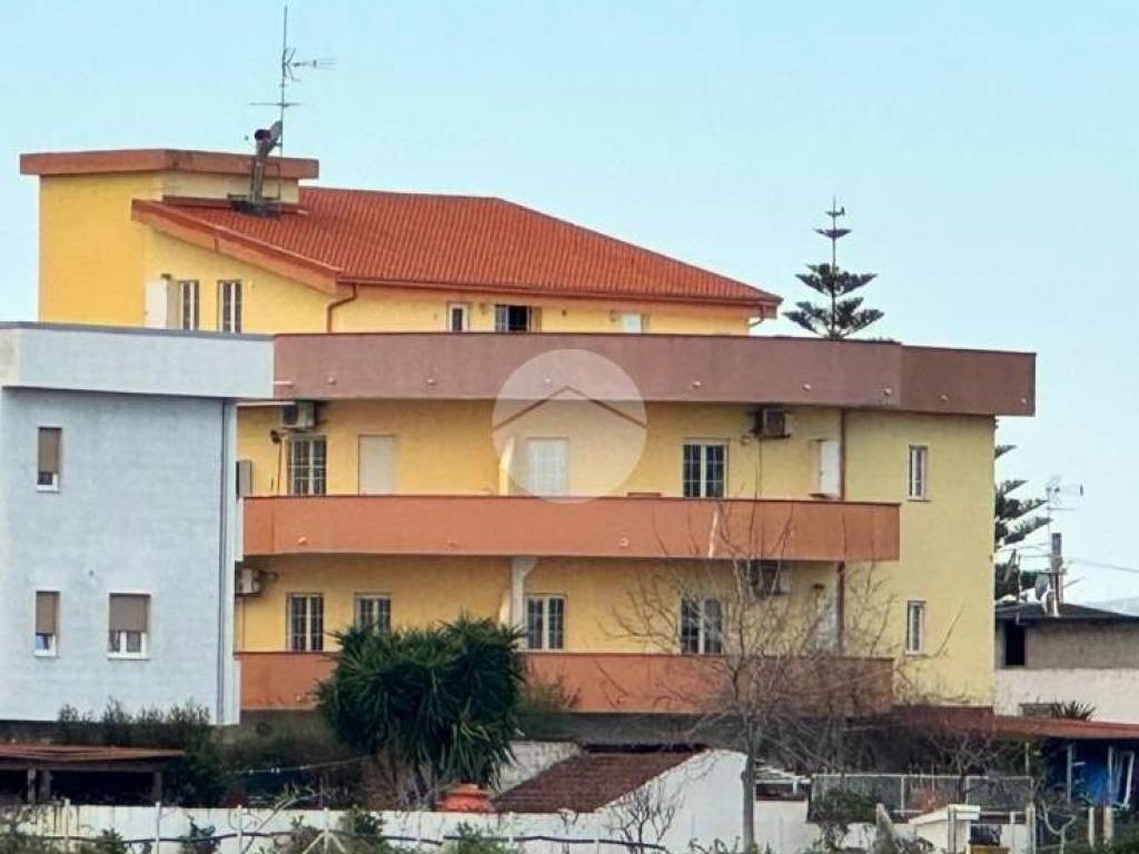 intera palazzina in vendita a Corigliano-Rossano