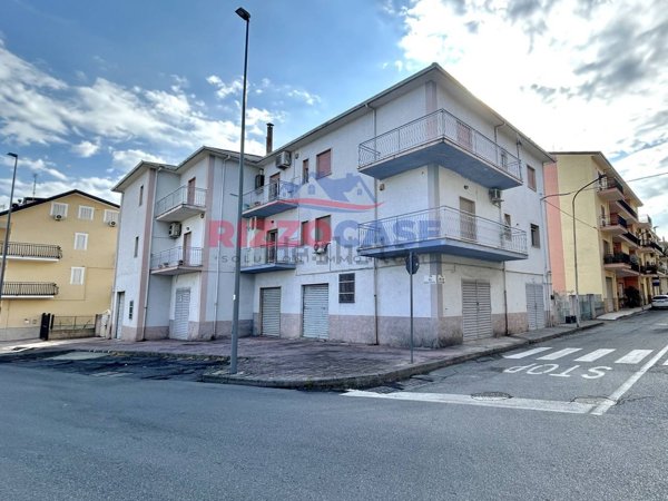 appartamento in vendita a Corigliano-Rossano in zona Rossano