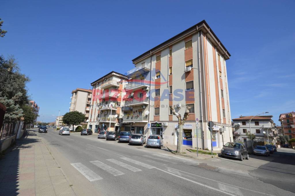 appartamento in vendita a Corigliano-Rossano in zona Rossano