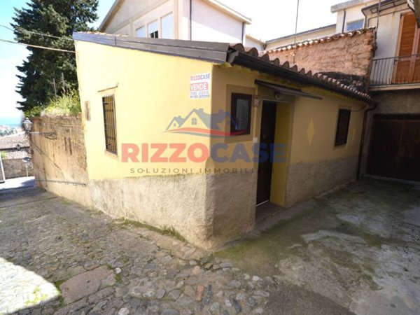 casa indipendente in vendita a Corigliano-Rossano in zona Rossano