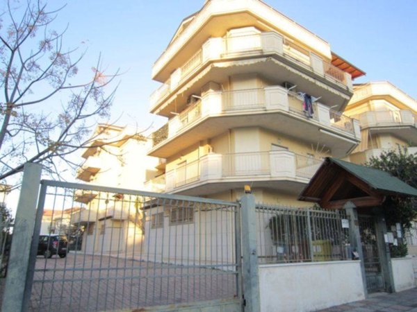 appartamento in vendita a Corigliano-Rossano in zona Rossano