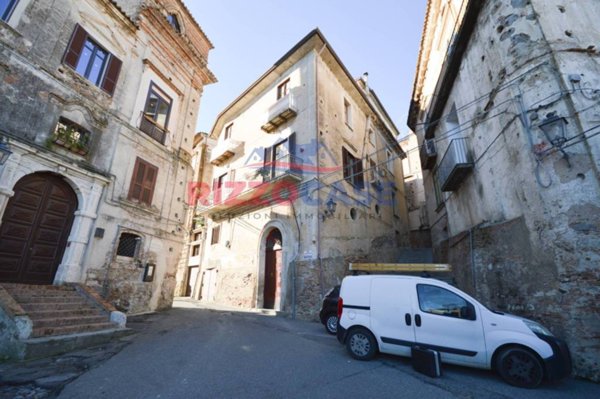 appartamento in vendita a Corigliano-Rossano in zona Rossano