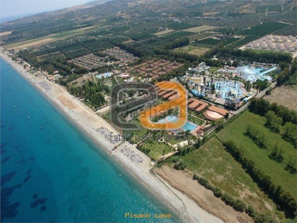 casa indipendente in vendita a Corigliano-Rossano
