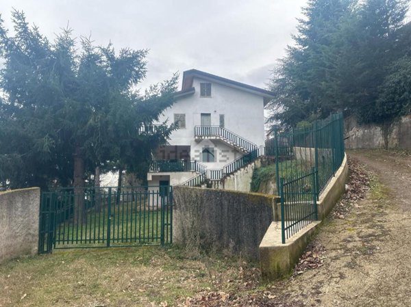casa indipendente in vendita a Corigliano-Rossano in zona Corigliano Calabro