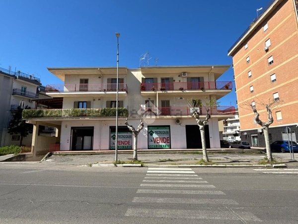 appartamento in vendita a Corigliano-Rossano