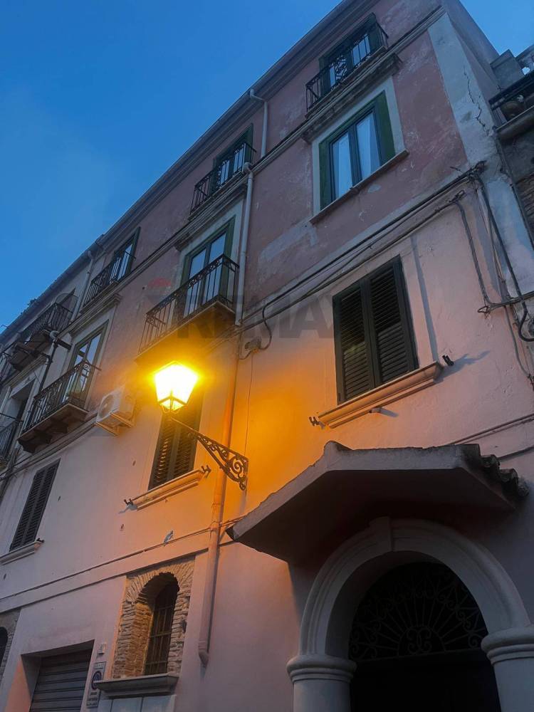 casa indipendente in vendita a Corigliano-Rossano in zona Corigliano Calabro