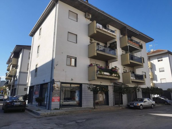 appartamento in vendita a Corigliano-Rossano in zona Corigliano Calabro