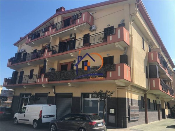 negozio in vendita a Corigliano-Rossano