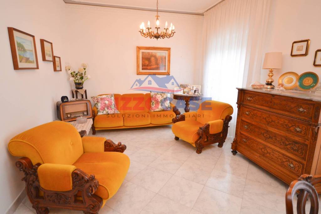 appartamento in vendita a Corigliano-Rossano in zona Rossano