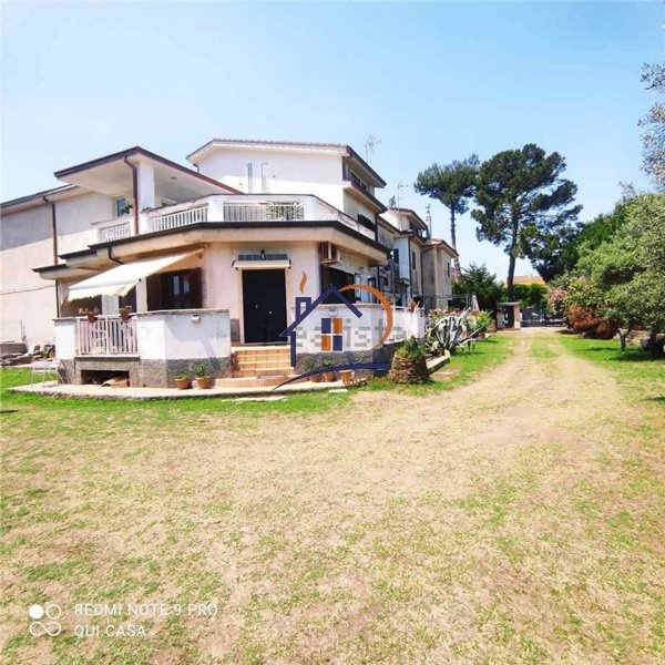 casa indipendente in vendita a Corigliano-Rossano in zona Rossano
