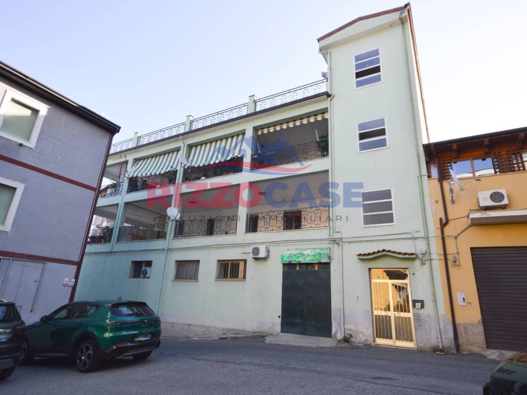 appartamento in vendita a Corigliano-Rossano in zona Rossano