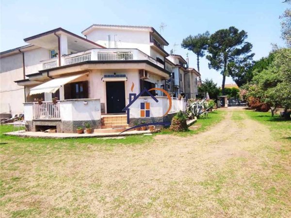 casa indipendente in vendita a Corigliano-Rossano