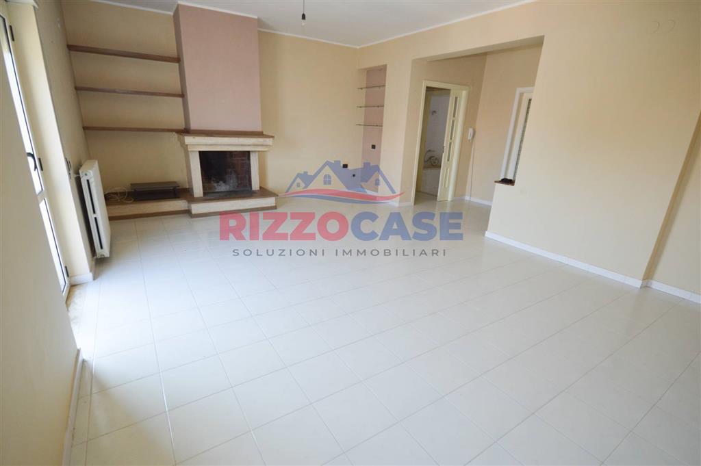 appartamento in vendita a Corigliano-Rossano in zona Rossano