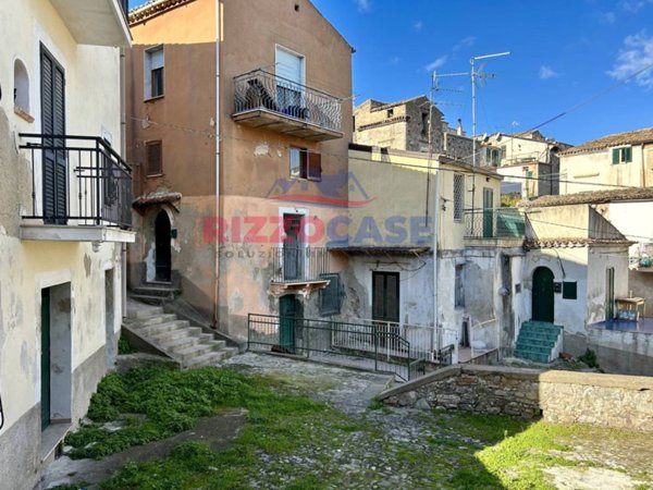 appartamento in vendita a Corigliano-Rossano in zona Rossano