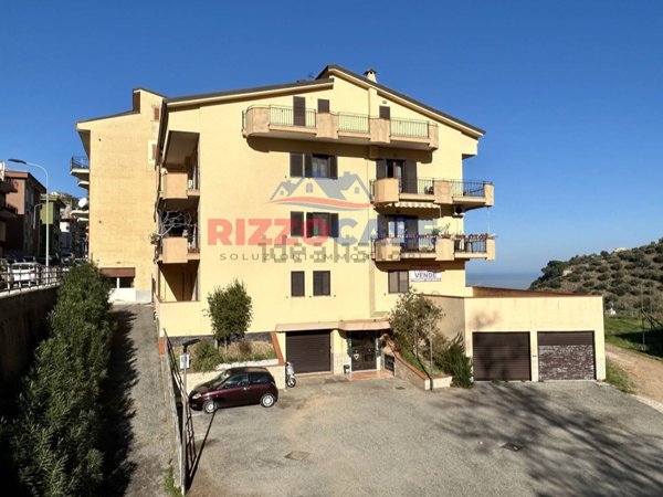 appartamento in vendita a Corigliano-Rossano in zona Rossano