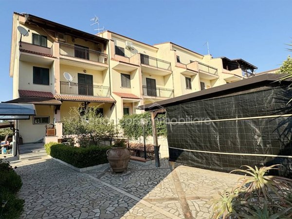 casa indipendente in vendita a Corigliano-Rossano in zona Rossano