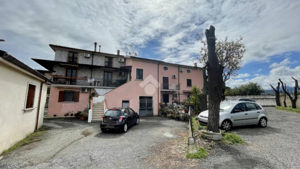 appartamento in vendita a Corigliano-Rossano in zona Rossano