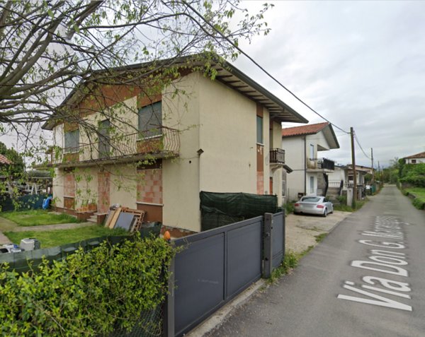 casa indipendente in vendita a Corigliano-Rossano in zona Rossano